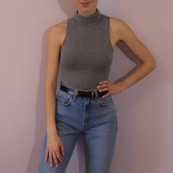 📍3 for $20 - Hollister Grey Turtleneck Tank